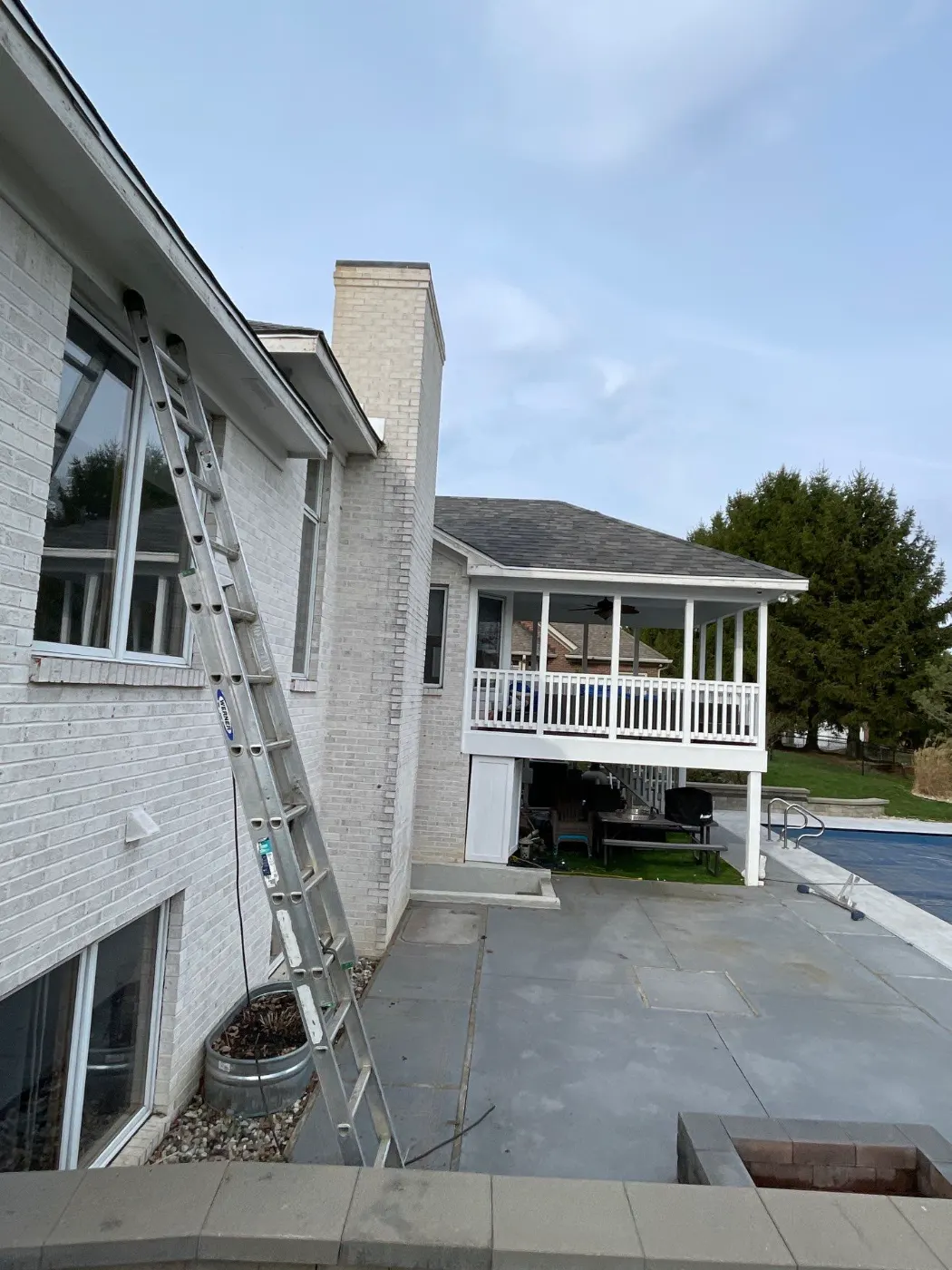 Bay window installation in Windfall